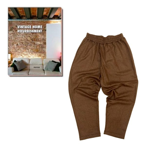 Combo comfy di Ambasceria Cult con pantalone marrone Pastrano e libro vintage home